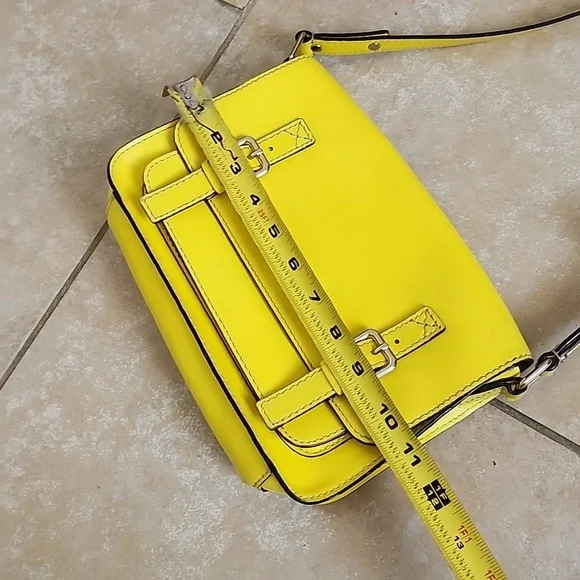 Kate Spade Essex Bagin Yellow - Picture 10 of 12